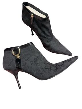 Gucci GG Canvas Monogram Black Ankle Booties D Ring Stiletto Pointed Toe Sz 8.5
